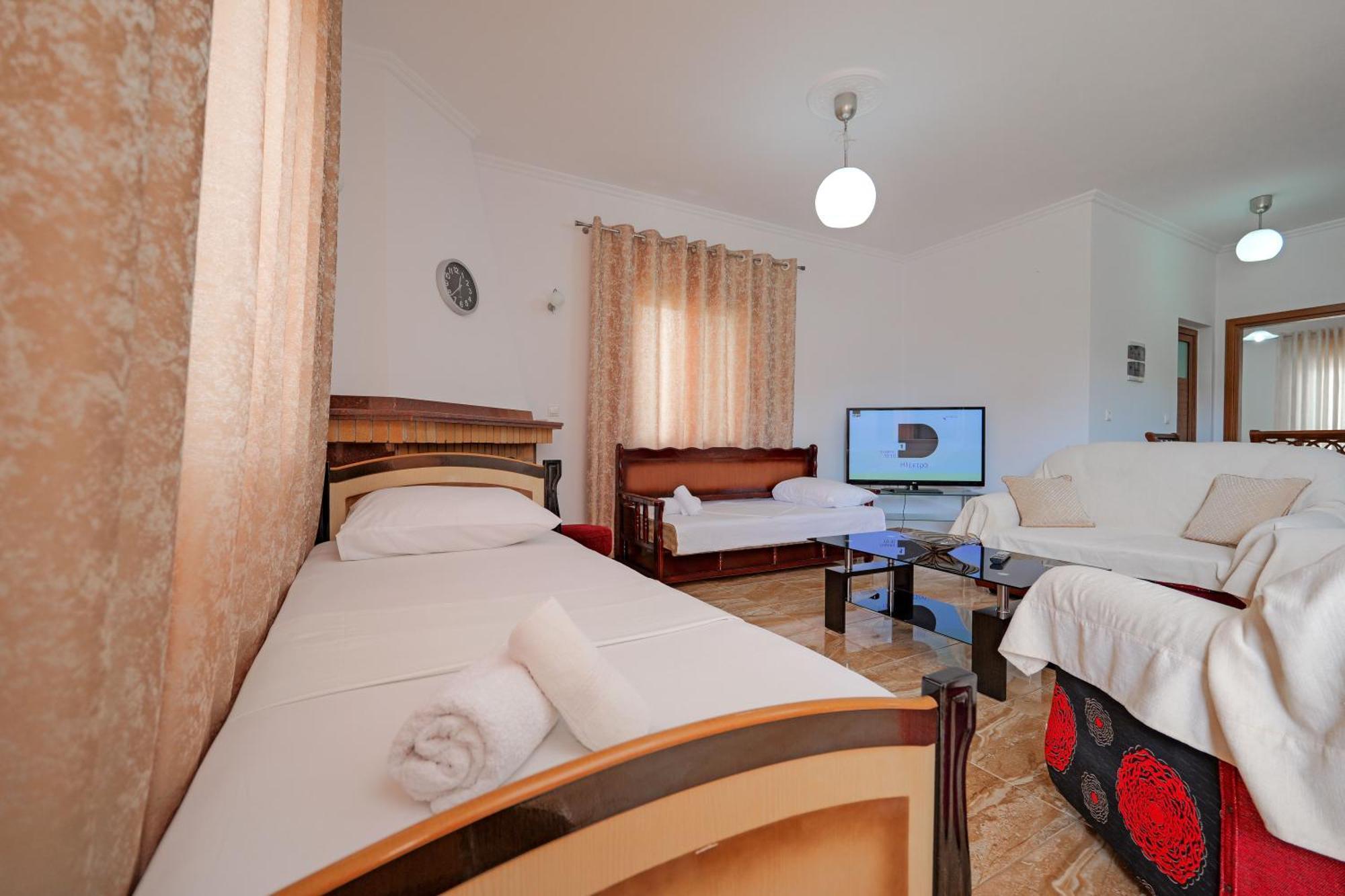 Guesthouse Moonlight Downtown 卡萨米尔 外观 照片